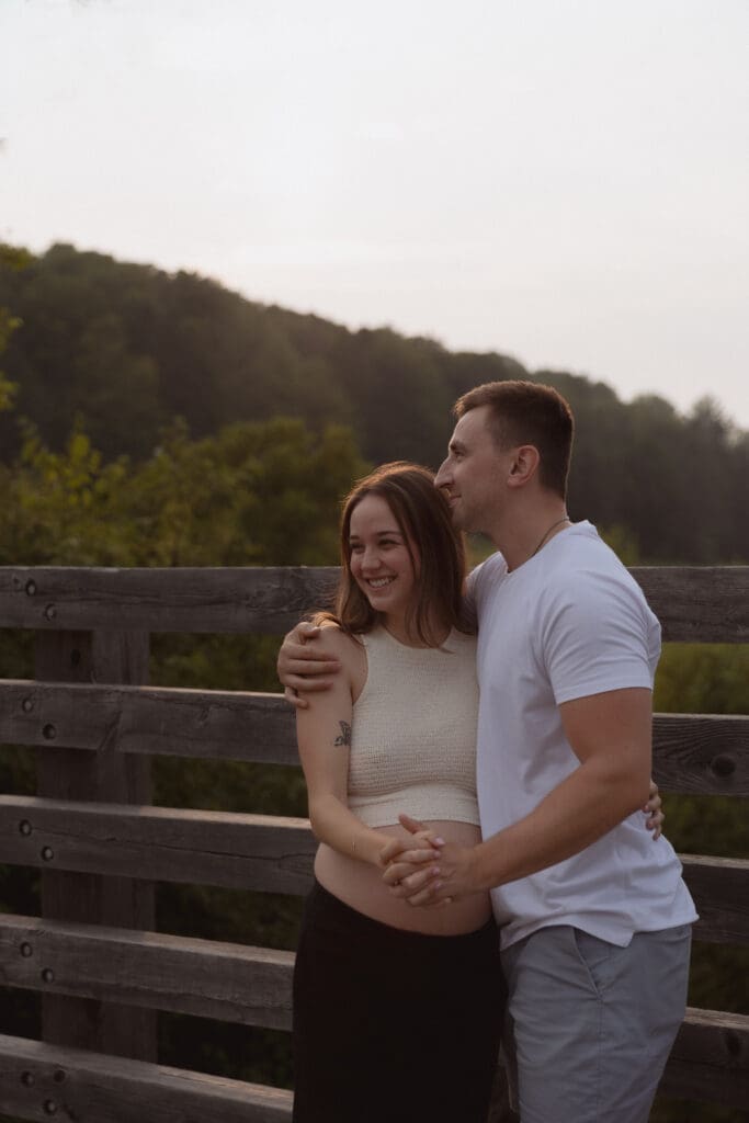 A couple enjoying Meech Creek Valley, in Gatineau Park
